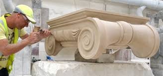 Classical feature made of Portland 
	Stone